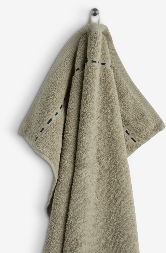 Peškir MALUNG 70x140 cm siva